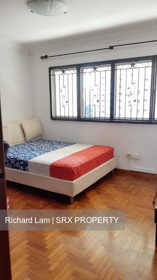 Blk 322A Jurong East Street 31 (Jurong East), HDB Executive #174858702